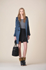 「シー バイ クロエ（SEE BY CHLOÉ)」10/11年秋冬コレクション。(c)シー バイ クロエ