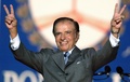 アルゼンチンのカルロス・メネム元大統領。2月14日死去、90歳。新自由主義的な経済政策を導入したことで知られる（2003年4月24日撮影）。(c)ALI BURAFI / AFP