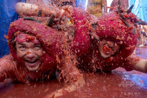 スペインのトマト祭、開催70周年 各国から2万人参加 写真28枚 国際