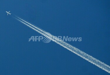 飛行機雲 250px-Korean_Air_Airbus_A380-