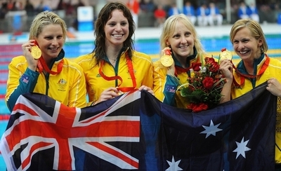 オーストラリア 世界新で女子4x100メートルメドレーリレーを制す