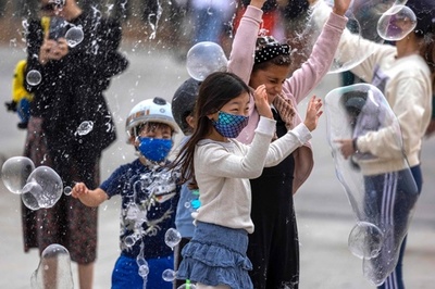 米5〜11歳への接種、11月開始へ 政府がワクチンと会場確保