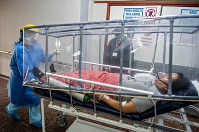 ペルーのコロナ死者、1万人超える 外出・移動制限解除したばかり