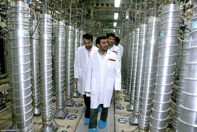 イラン、ウラン高濃縮を開始