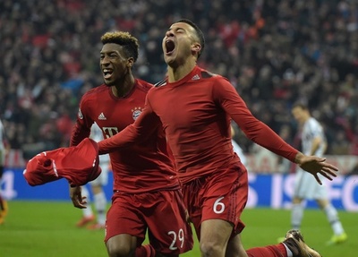 バイエルンがユーベとの死闘制し8強、ティアゴが延長で決勝点 欧州CL