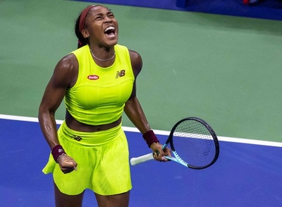 19歳ガウフ ムホバ下し初の全米OP決勝進出