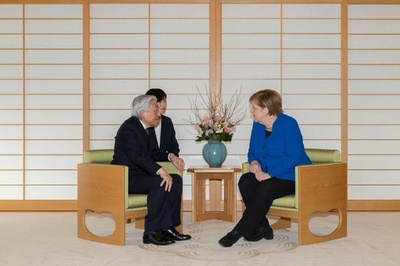 独メルケル首相、天皇陛下と会見