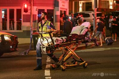 シドニー近郊のビーチで銃撃 16人死亡、首相「ユダヤ教徒標的」