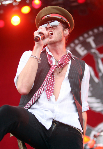 音楽フェス「ヴァージン・フェスティバル2007」2日目にヴェルヴェット・リヴォルヴァー登場