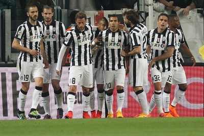 ユベントスが優勝へ前進、快進撃の2位ラツィオに完勝