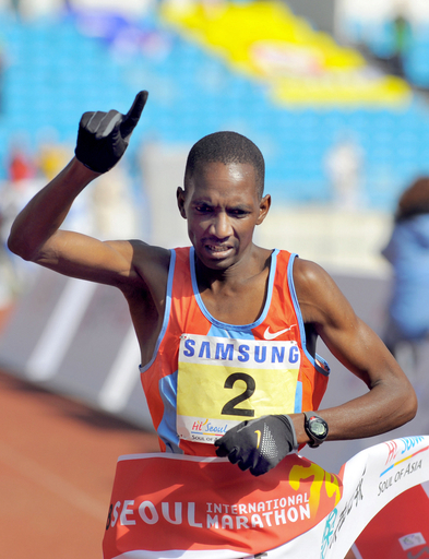 サミー・コリル ソウル国際マラソン2008・男子の部で優勝を果たす