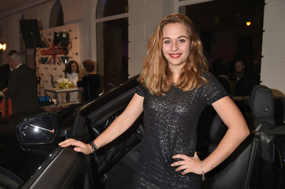 17歳の女性ドライバーがマカオGPで壮絶クラッシュ、背骨折る重傷