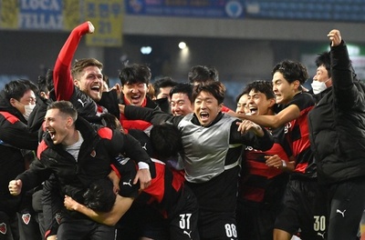 浦項がACL決勝進出 PK戦の末に蔚山を下す