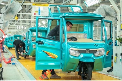 海外で「ブレイク」する中国の電動三輪車・中国