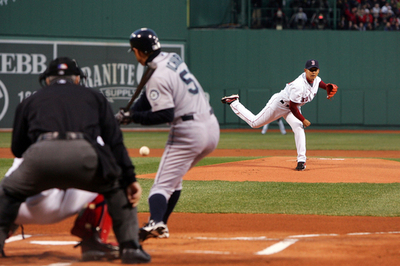 ＜07MLB＞松坂 8安打3失点を喫して7回でマウンドを降りる - 米国