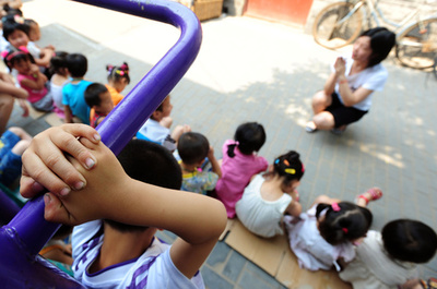 「同僚への復讐」で園児らに毒盛る、幼稚園教諭に死刑 中国