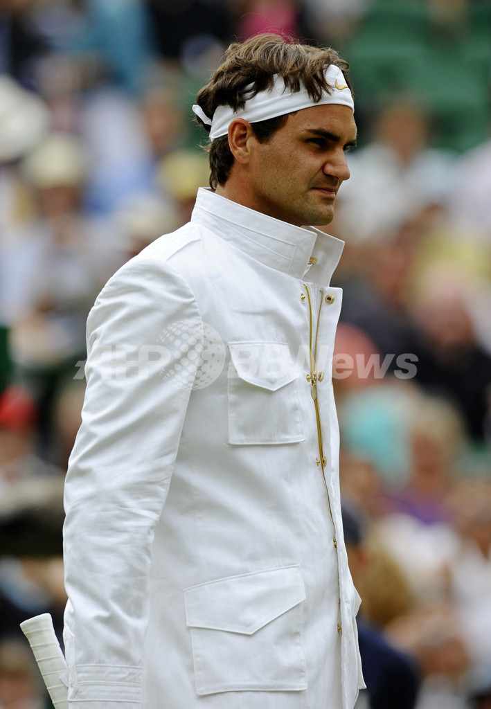 フェデラーが7年連続決勝進出、ウィンブルドン選手権