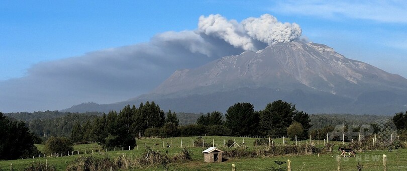 チリ火山噴火、空の便に欠航相次ぐ 周辺国にも影響