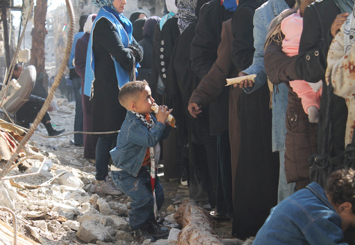 シリアの50万人に食糧支援届かず、WFP報告