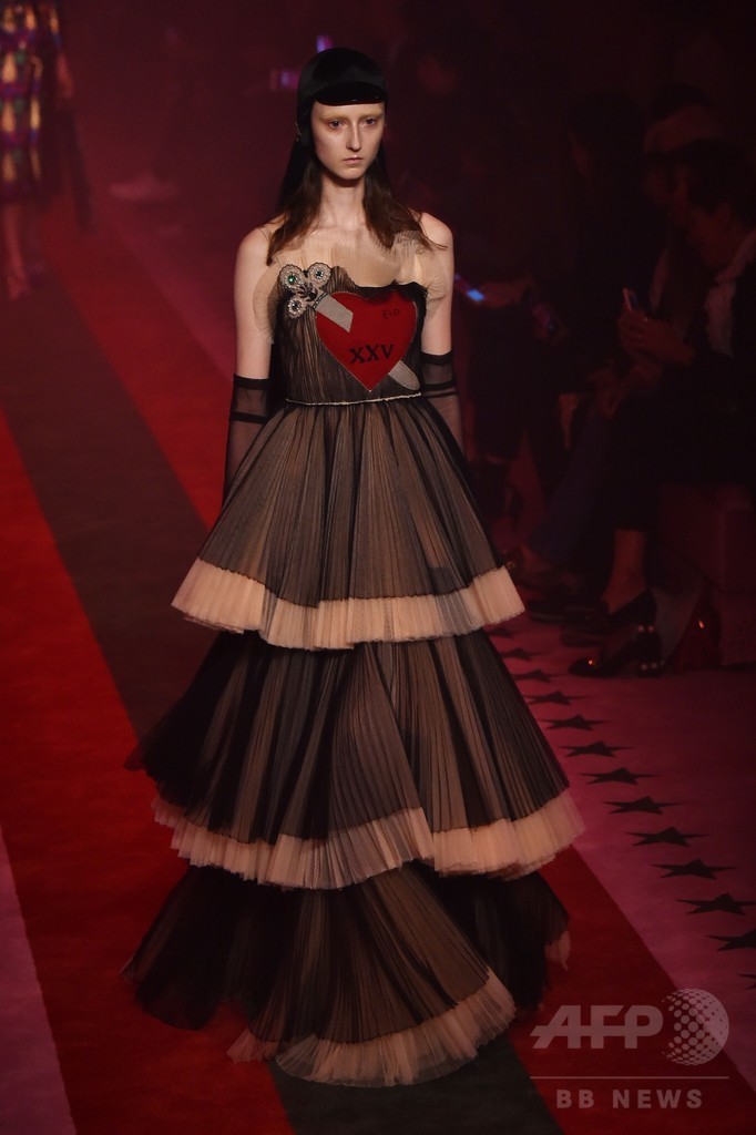 「グッチ」17年春夏