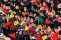 中国・マカオの国際空港に、習近平国家主席を見送るため集まった子どもたち（2019年12月20日撮影、資料写真）。(c)Eduardo Leal / AFP