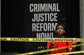 米国で黒人であることは「息が詰まる」 デモ参加者が苦悩や恐怖を告白