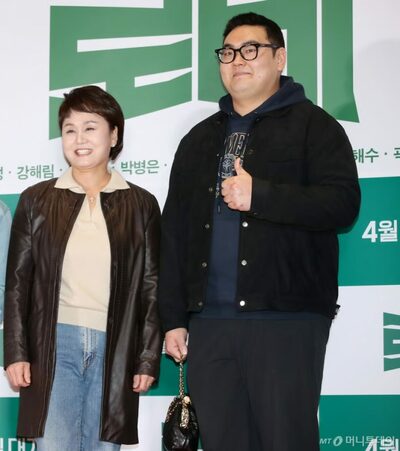 軍服務中にショッピングモールを運営…韓国・お笑いタレントの息子、営利活動疑惑