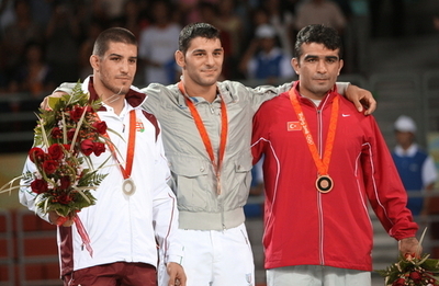 ミングッツィ レスリング男子グレコローマン84キロで金メダル獲得