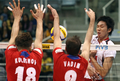 日本 ロシアに敗れ黒星スタート