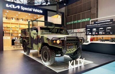 氷点下32度・砂漠も激走…韓国・起亜が世界最大の防衛戦に放つ「無敵の軍用車」フルラインアップ