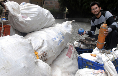 排泄物を持ち帰ろう、登山家ら「エコ・エベレスト」呼び掛け