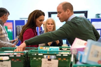 英皇太子夫妻、フードシェアリングサービス訪問