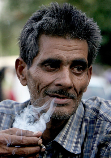 インド、2度目の公共スペース禁煙法