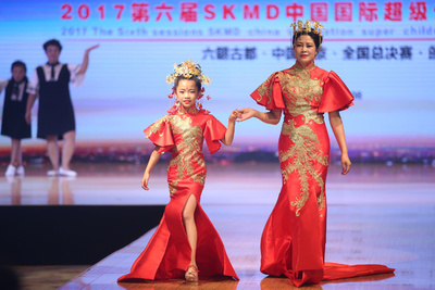 「子どもスーパーモデル」コンテスト開催　南京