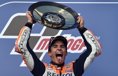 マルケスがオーストラリアGP優勝、年間王者へ前進