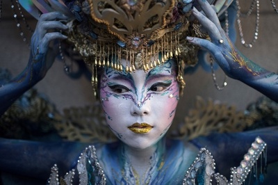 体が生きたキャンバスに、ボディーペインティングの祭典 韓国