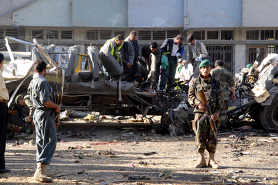 自爆テロ未遂、自身の母親を含む家族5人を巻き添え