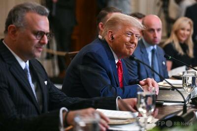 トランプ氏、リベリア大統領の英語力を称賛 公用語で母語なのに…