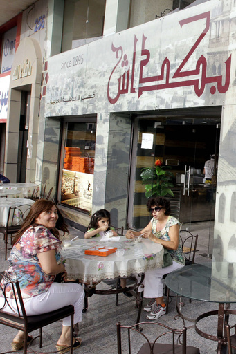 故郷のアイスクリームに流す涙、ヨルダンのシリア難民たち