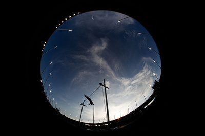 【今日の1枚】舞台は大空、ダイヤモンドリーグの棒高跳び