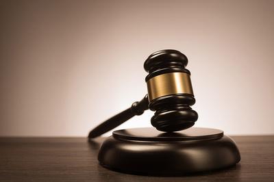 59歳会社員 オンラインで休暇申請できず解雇 会社側に200万円の賠償命ずる判決 中国