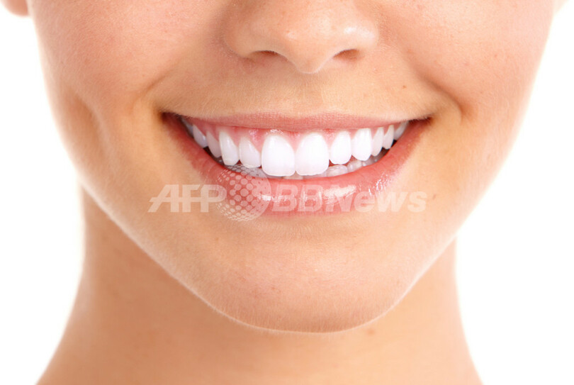 美しく白い歯 には栄養ドリンクやスポーツ飲料避けて 米研究 写真1枚 国際ニュース Afpbb News