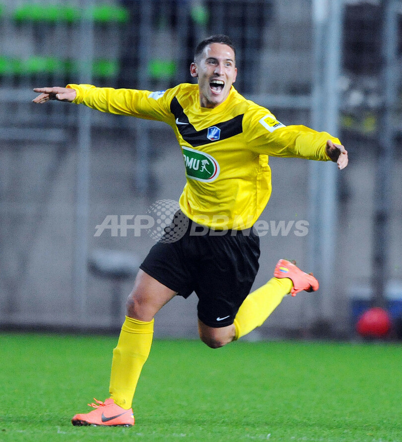 3部のクヴィリーがレンヌを破り決勝へ フランス杯 写真2枚 国際ニュース Afpbb News