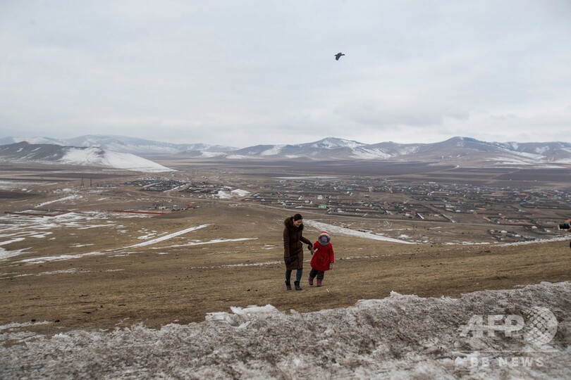 モンゴルの深刻な大気汚染 家族もバラバラに 写真7枚 国際ニュース Afpbb News
