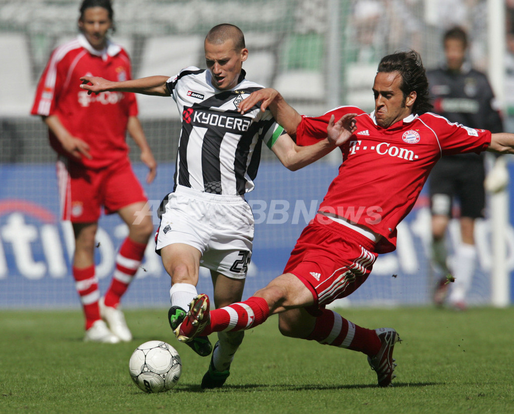 ＜サッカー ブンデスリーガ＞バイエルン メンヘングラッドバッハと引き分け4位以下が確定 ドイツ 写真5枚 国際ニュース：AFPBB News