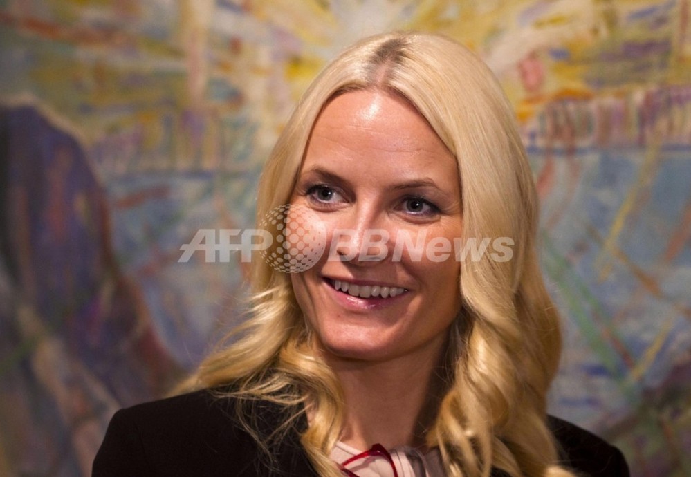 ノルウェー皇太子妃、お忍びでインドへ 代理母が産んだ友人同性カップルの子供を世話 写真4枚 国際ニュース：AFPBB News