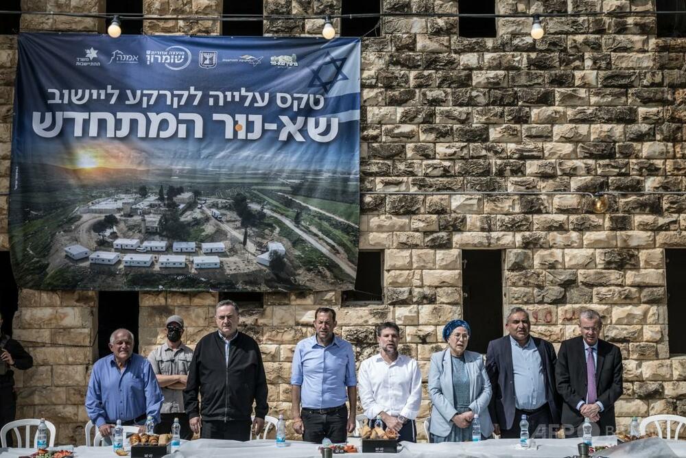 イスラエル、20年前に撤退の入植地を再開 ヨルダン川西岸