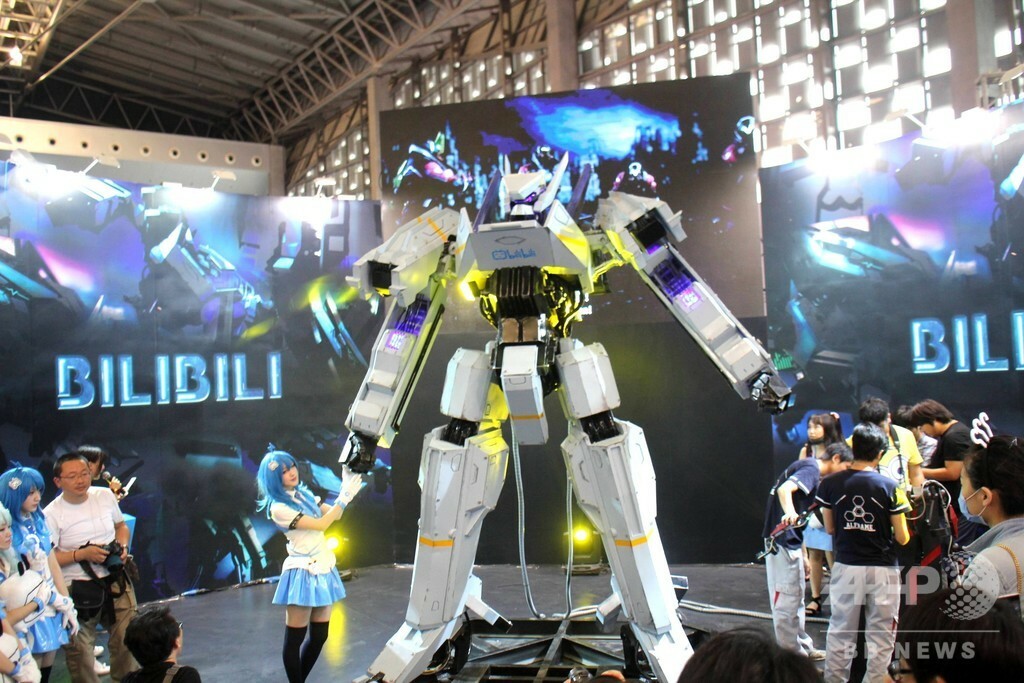 写真特集 パトロールから卓球まで 多種多様な中国のロボット 国際ニュース Afpbb News