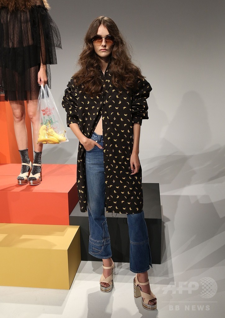 「パトリシア・フィールド」ら、17年春夏コレクション