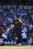 MLBオールスターゲーム2022。初回に先頭打者安打を打つロサンゼルス・エンゼルスの大谷翔平（2022年7月19日撮影）。(c)Ronald Martinez/Getty Images/AFP